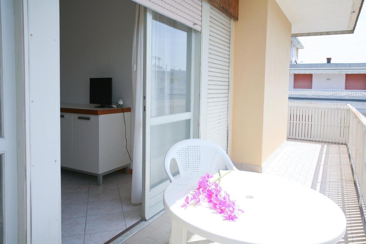 Sanian Vila Bibione Exterior foto