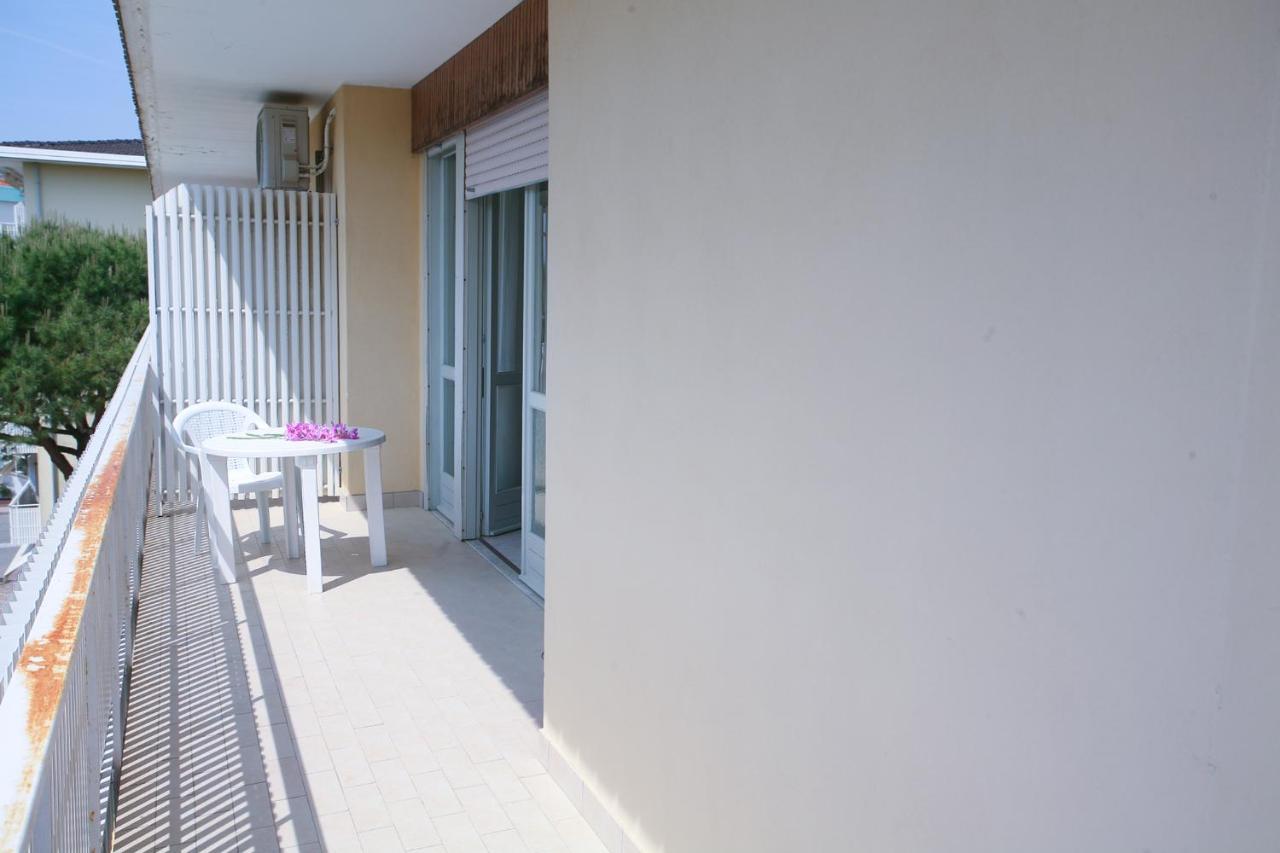 Sanian Vila Bibione Exterior foto